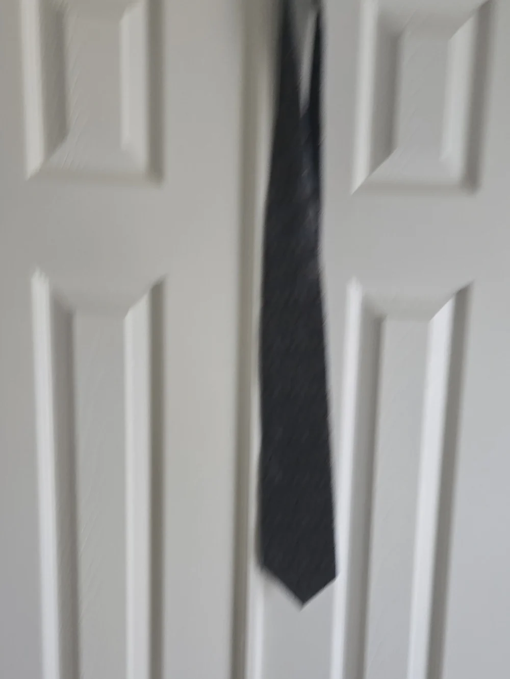 Men's Classic Black Textured Tie